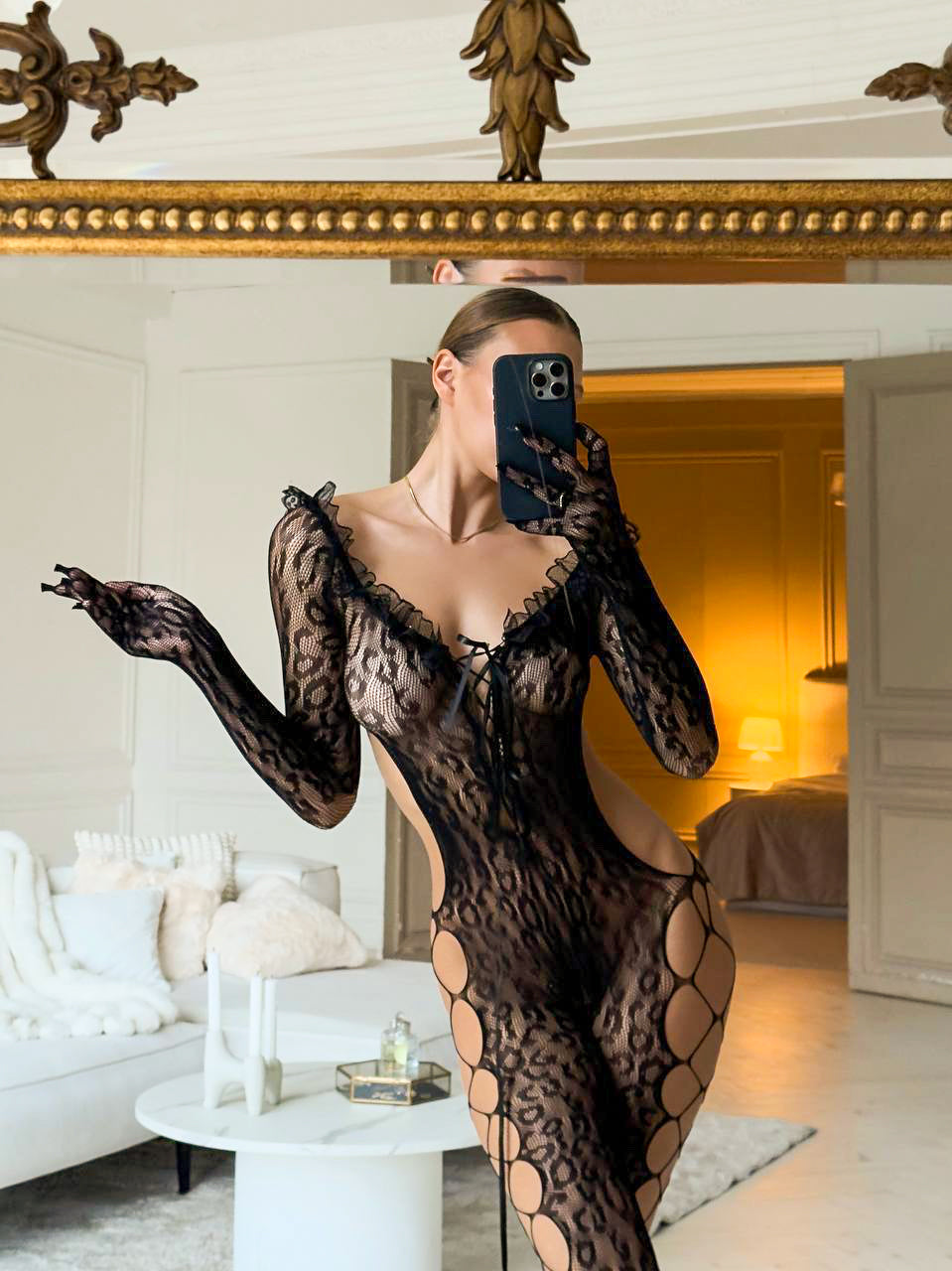 Sara Vücut Çorabı